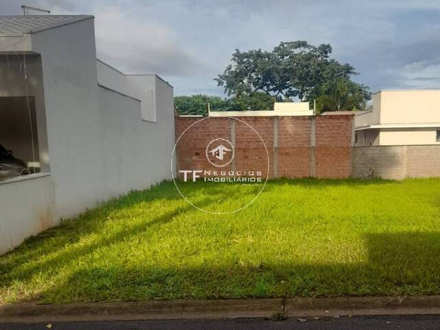 Terreno em condomínio para Venda em Araraquara - 2