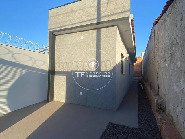 Casa para Venda em Araraquara - 3