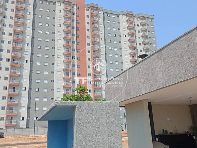 #142 - Apartamento para Locação em Araraquara - SP - 2