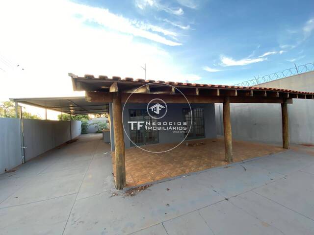 Casa para Venda em Araraquara - 3