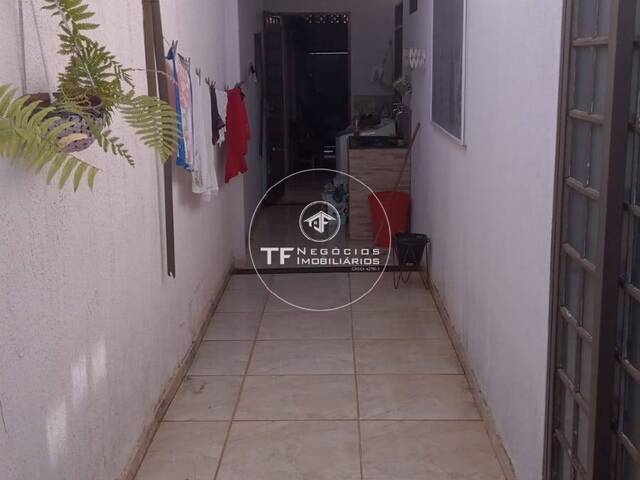 Casa para Venda em Araraquara - 3