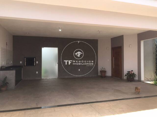 #257 - Casa para Venda em Araraquara - SP - 2