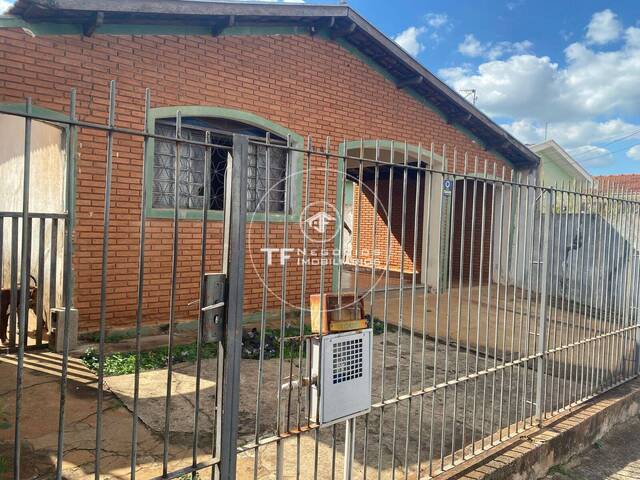 #277 - Casa para Venda em Araraquara - SP - 2