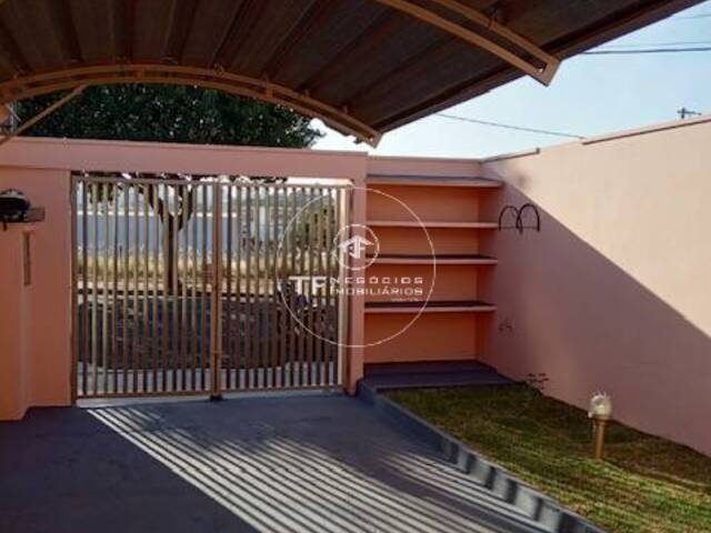 #281 - Casa para Venda em Araraquara - SP - 2