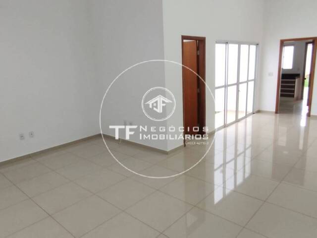 #288 - Casa para Venda em Araraquara - SP - 2