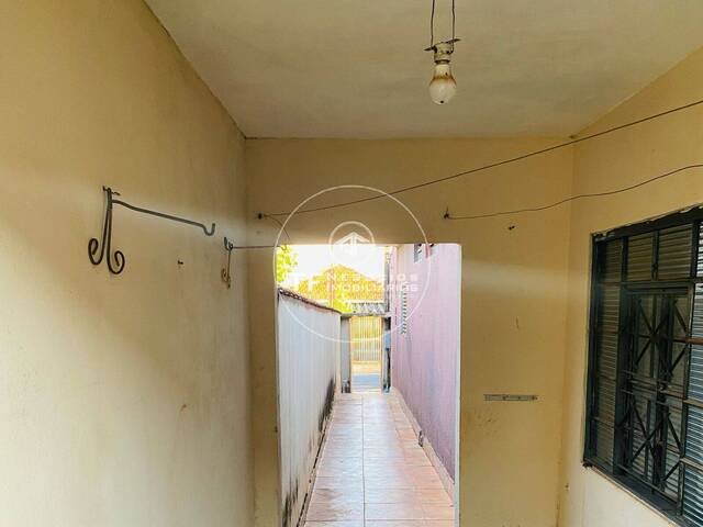 #297 - Casa para Venda em Araraquara - SP - 2