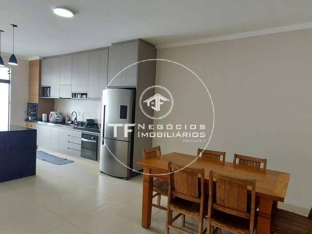 Casa para Venda em Araraquara - 4