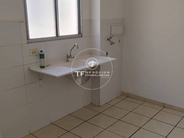 #329 - Apartamento para Venda em Araraquara - SP - 2