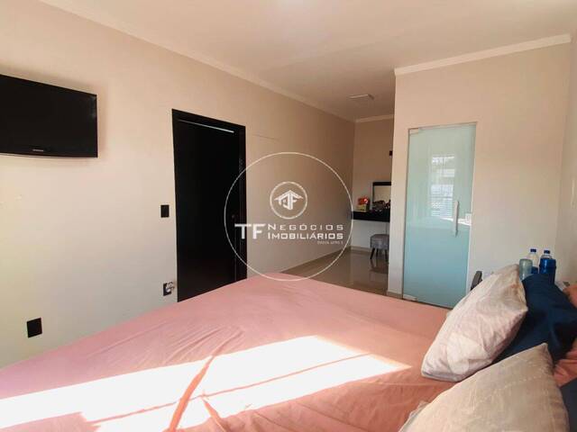 Casa para Venda em Araraquara - 5