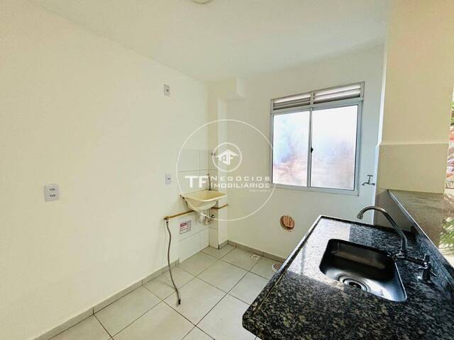 #450 - Apartamento para Venda em Araraquara - SP - 2