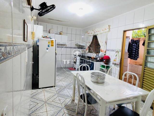 #544 - Casa para Venda em Américo Brasiliense - SP