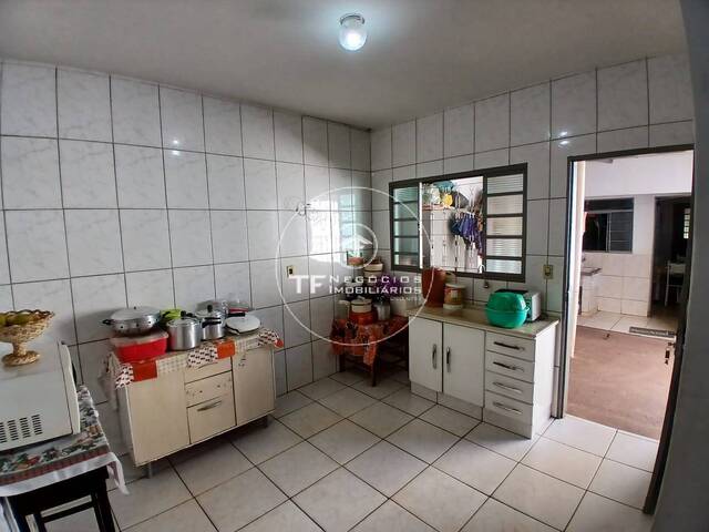 Casa para Venda em Araraquara - 3