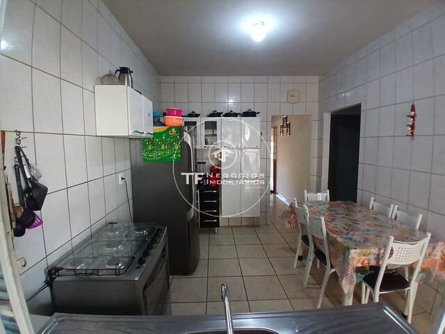 Casa para Venda em Araraquara - 4