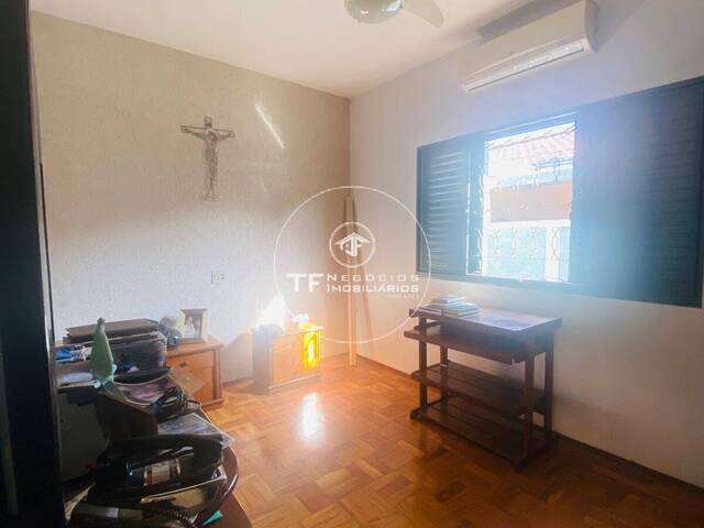 Casa para Venda em Araraquara - 5