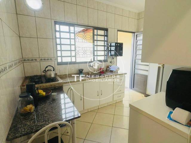 #401 - Casa para Venda em Araraquara - SP - 1