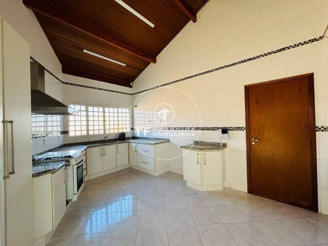 Casa para Locação em Araraquara - 2